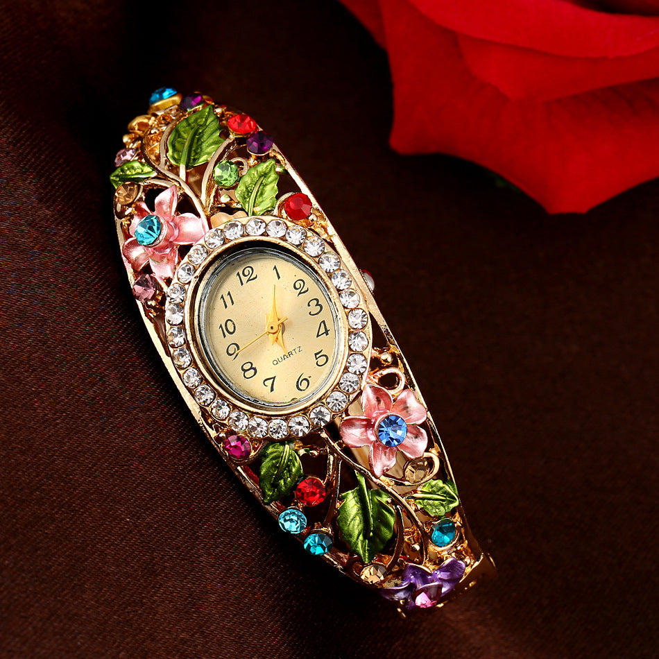 Hong Kong Style Women’s Luxury Bracelet Wristwatch