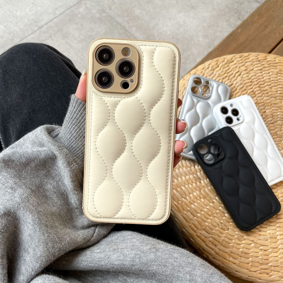 Corrugated Down Jacket Case – iPhone 12–15 Protective Cover