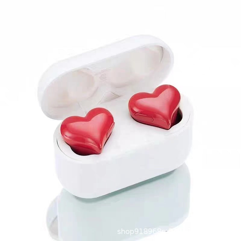 Japanese Hot Heartbuds – Heart-Shaped In-Ear Wireless Headset