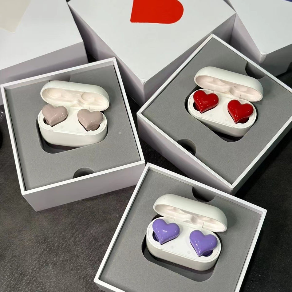 Japanese Hot Heartbuds – Heart-Shaped In-Ear Wireless Headset