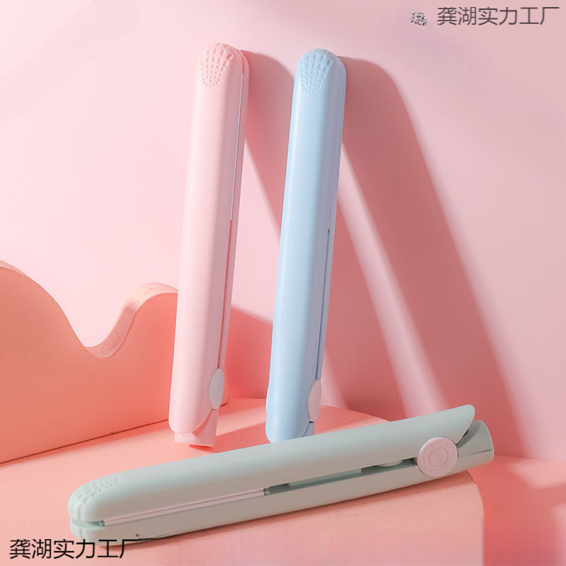 Portable Curling & Straightening Iron – Dual Use Tool